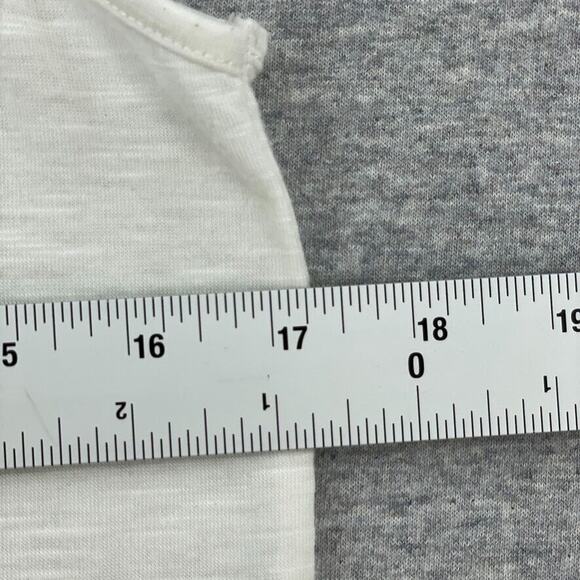 Poof Tank Top Shirt Womens Medium White Lace Up V Neck Sleeveless Lightweight - Picture 7 of 12